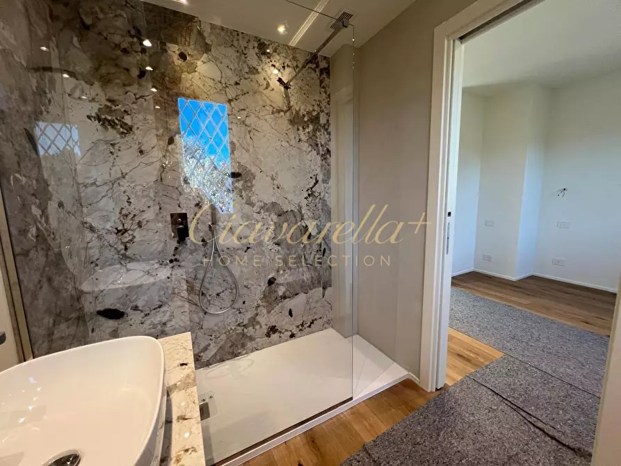 Immagine 20 di Villa in vendita  a Forte Dei Marmi