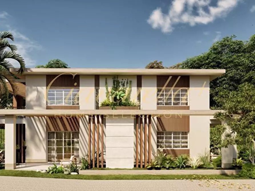 Immagine 5 di Villa in vendita  a Forte Dei Marmi