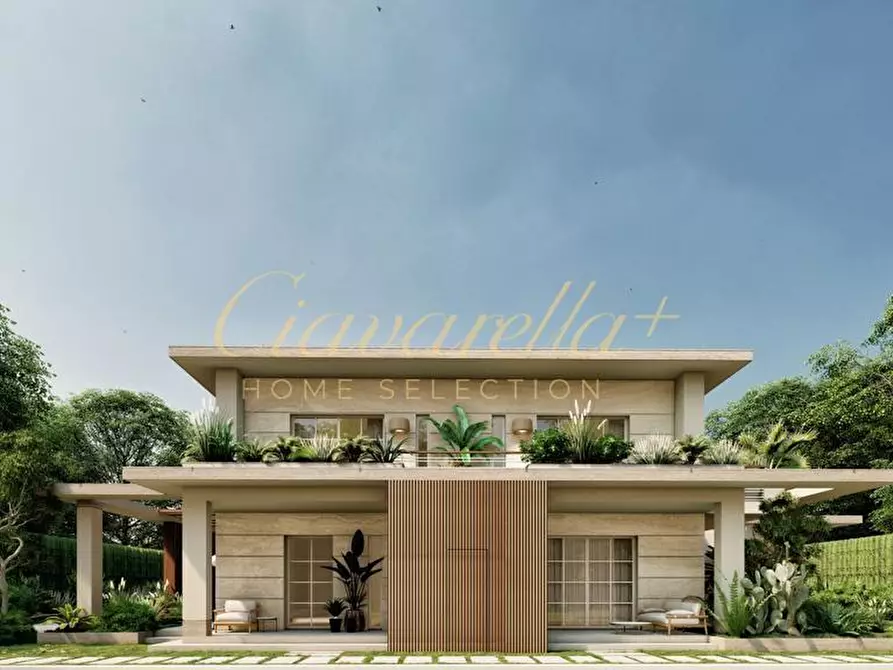 Immagine 7 di Villa in vendita  a Forte Dei Marmi