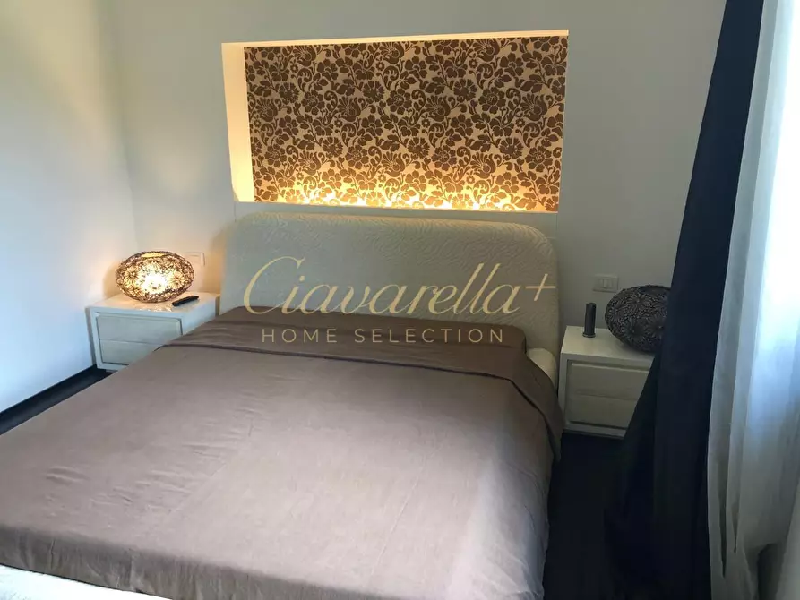 Immagine 3 di Villa in vendita  a Forte Dei Marmi