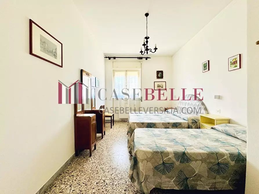 Immagine 17 di Appartamento in affitto  a Camaiore