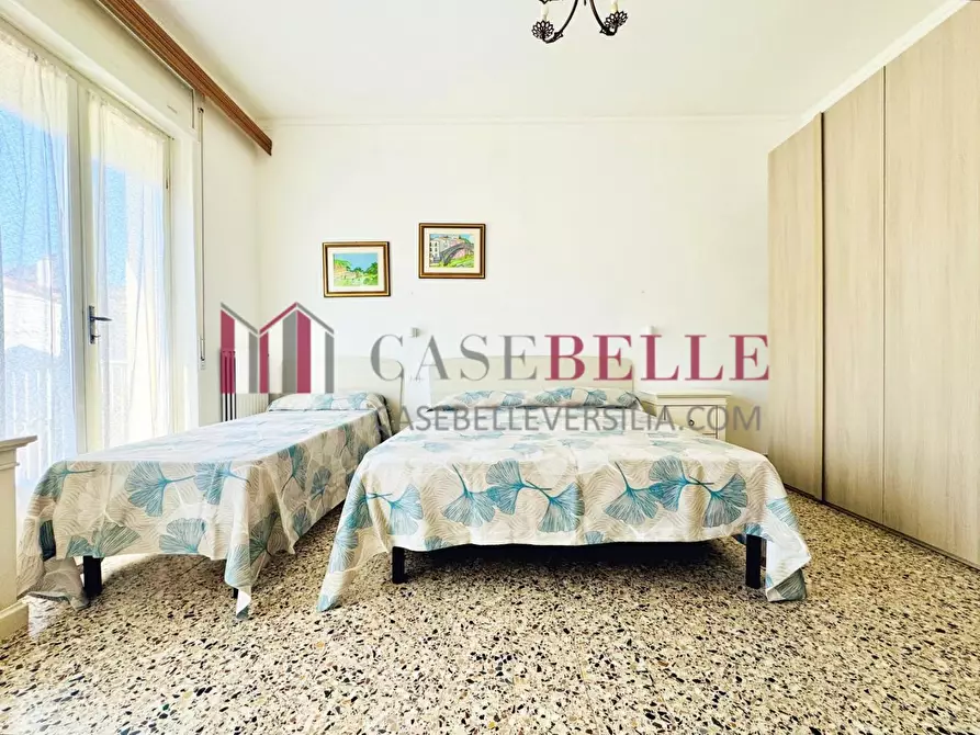 Immagine 12 di Appartamento in affitto  a Camaiore