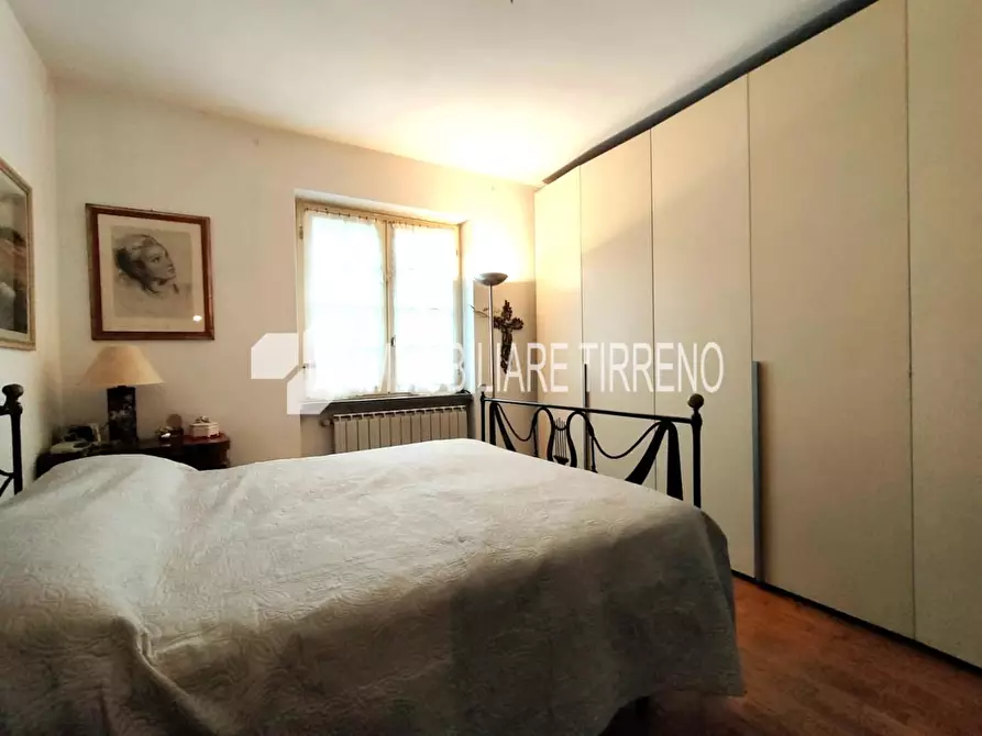 Immagine 7 di Appartamento in vendita  a Massa