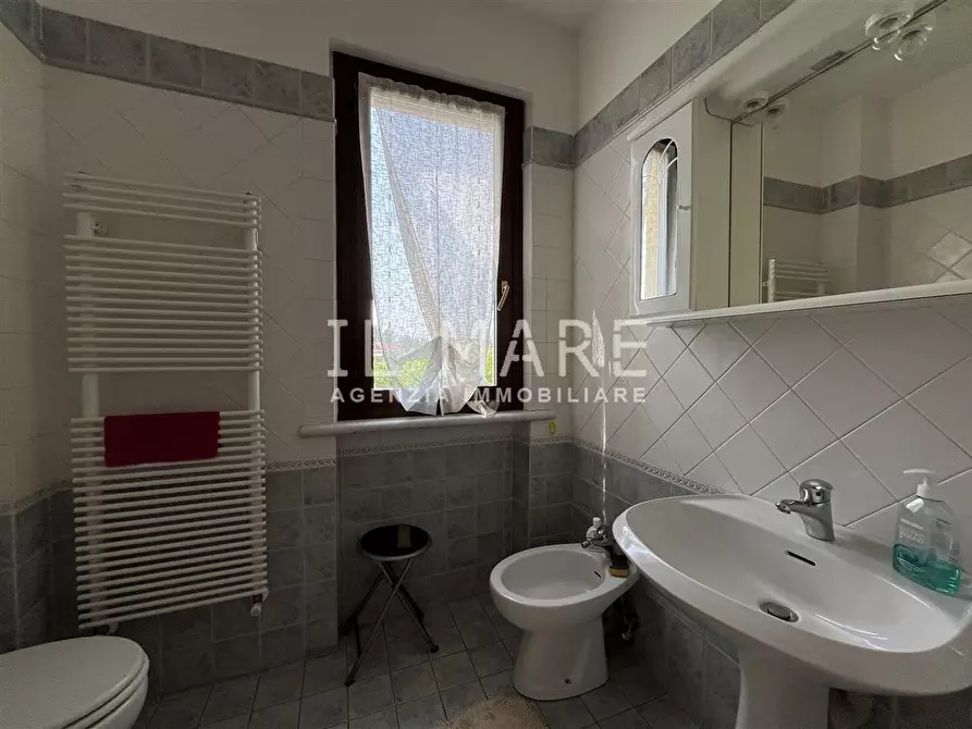 Immagine 16 di Appartamento in vendita  a Massa