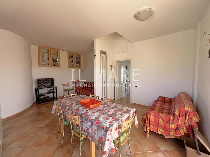 Immagine 9 di Appartamento in vendita  a Massa