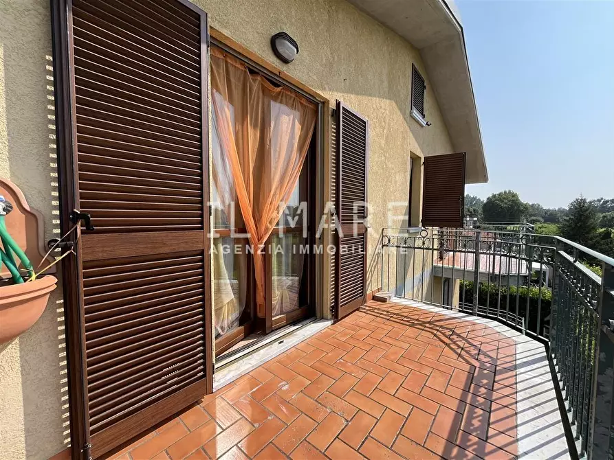 Immagine 1 di Appartamento in vendita  a Massa