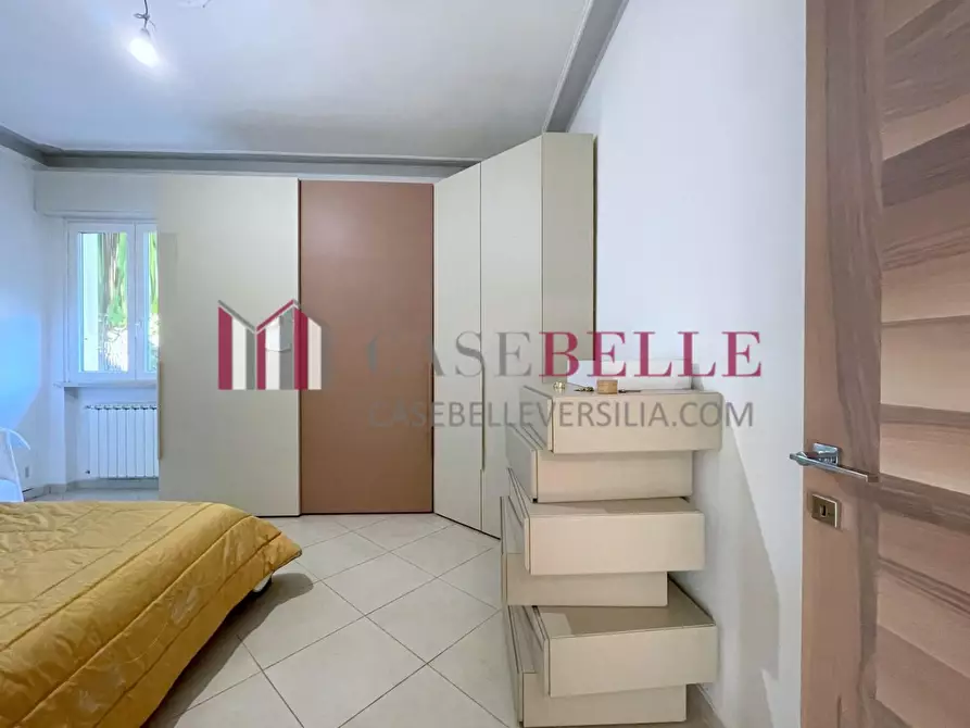 Immagine 38 di Casa indipendente in vendita  a Camaiore