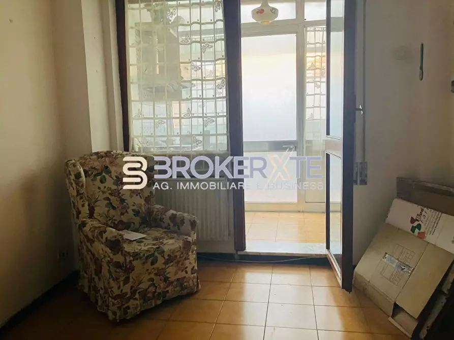 Immagine 10 di Appartamento in vendita  a Carrara
