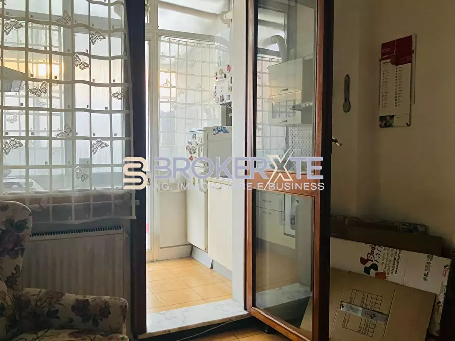 Immagine 13 di Appartamento in vendita  a Carrara