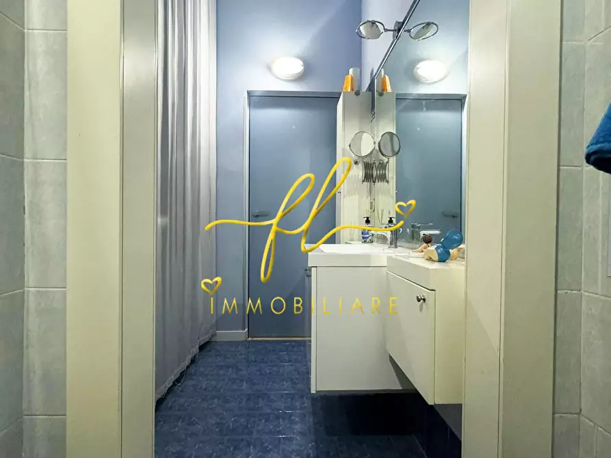 Immagine 19 di Appartamento in vendita  a Livorno