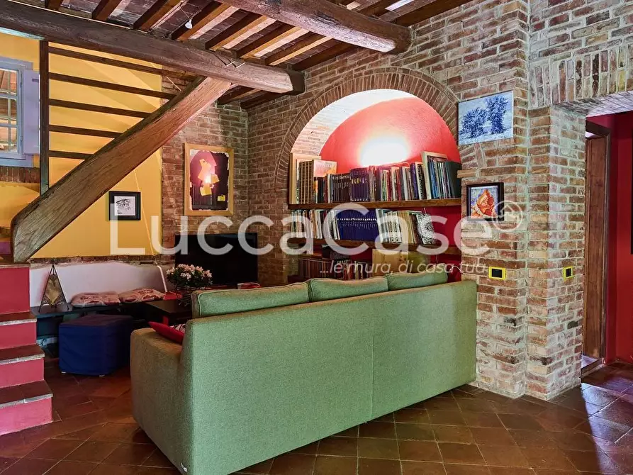 Immagine 20 di Rustico / casale in vendita  a Altopascio