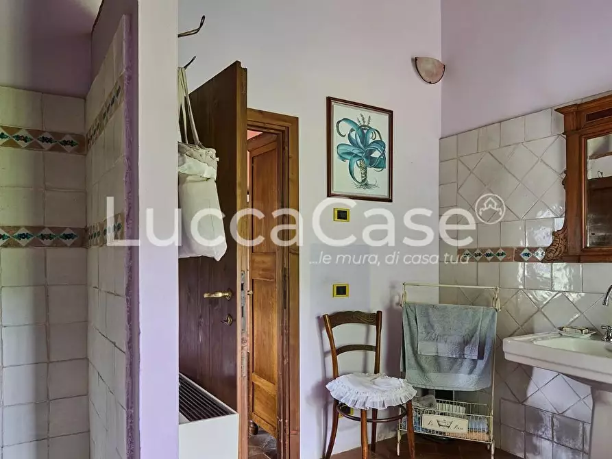 Immagine 23 di Rustico / casale in vendita  a Altopascio