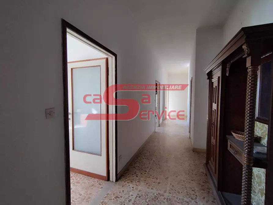 Immagine 3 di Appartamento in vendita  a Montecatini Terme