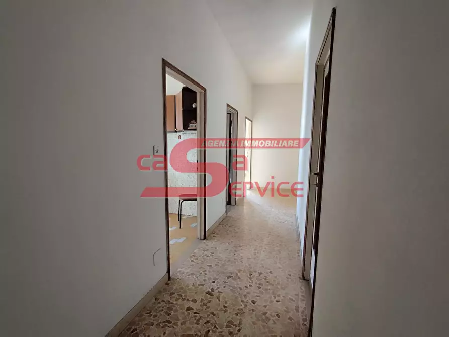 Immagine 6 di Appartamento in vendita  a Montecatini Terme