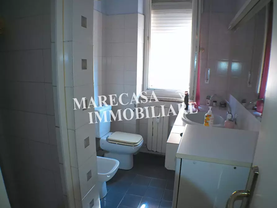 Immagine 13 di Appartamento in vendita  a Carrara