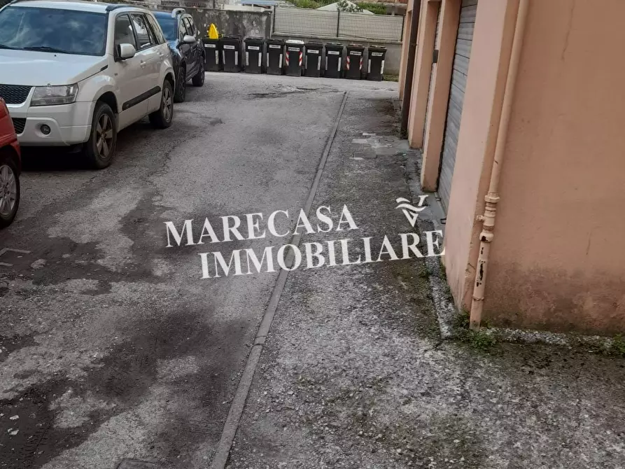 Immagine 26 di Appartamento in vendita  a Carrara
