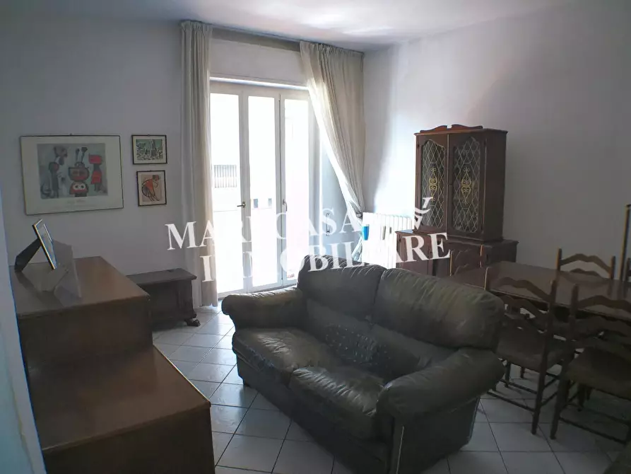 Immagine 3 di Appartamento in vendita  a Carrara