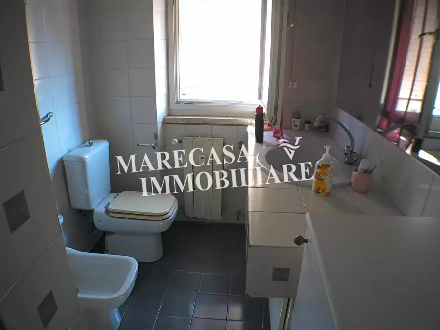 Immagine 24 di Appartamento in vendita  a Carrara