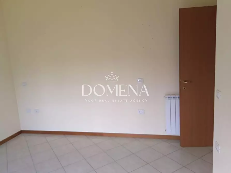 Immagine 13 di Appartamento in vendita  a Castelnuovo Berardenga