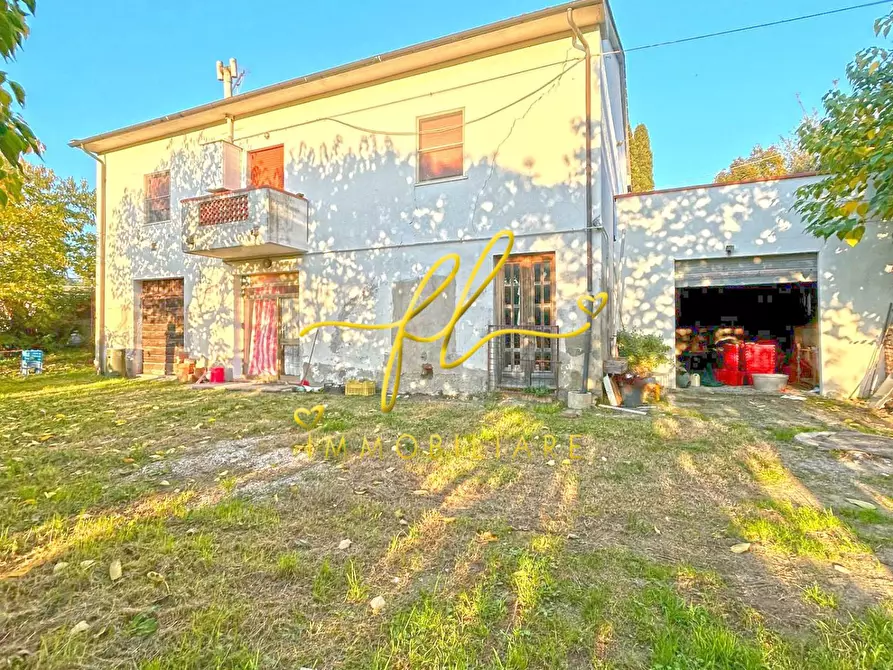 Immagine 1 di Casa indipendente in vendita  a Castellina Marittima