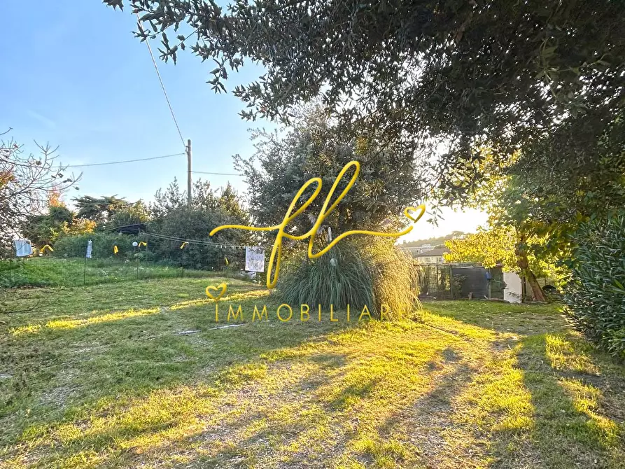 Immagine 19 di Casa indipendente in vendita  a Castellina Marittima