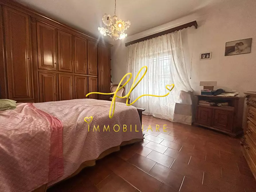 Immagine 9 di Casa indipendente in vendita  a Castellina Marittima