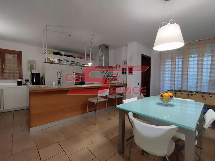 Immagine 15 di Appartamento in vendita  a Montecatini Terme