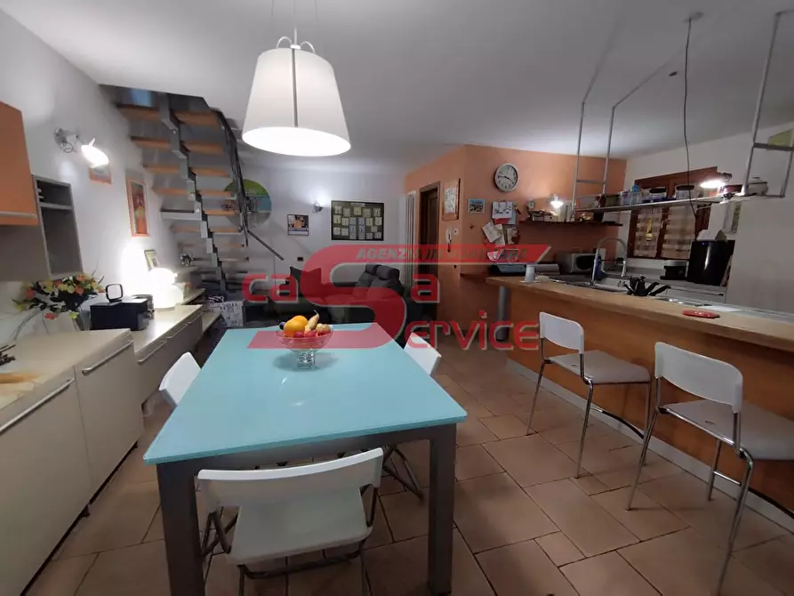 Immagine 14 di Appartamento in vendita  a Montecatini Terme