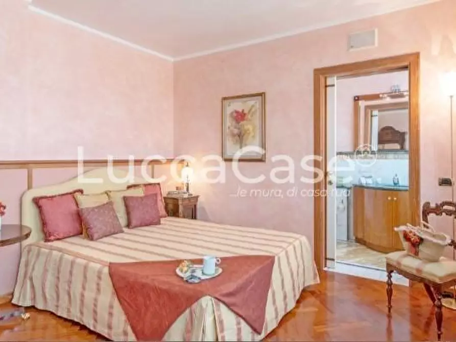 Immagine 33 di Villa in vendita  a Montecarlo