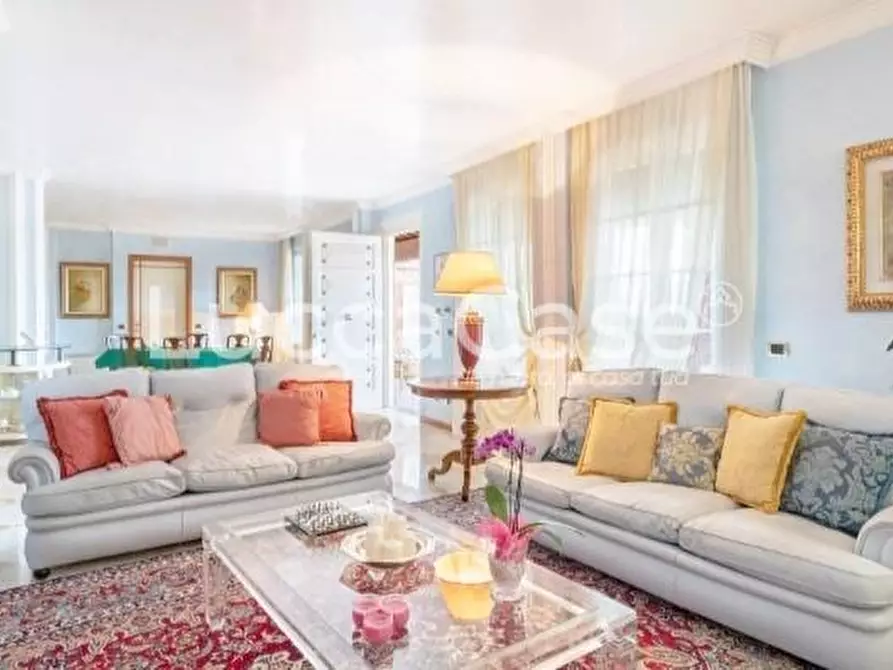 Immagine 13 di Villa in vendita  a Montecarlo