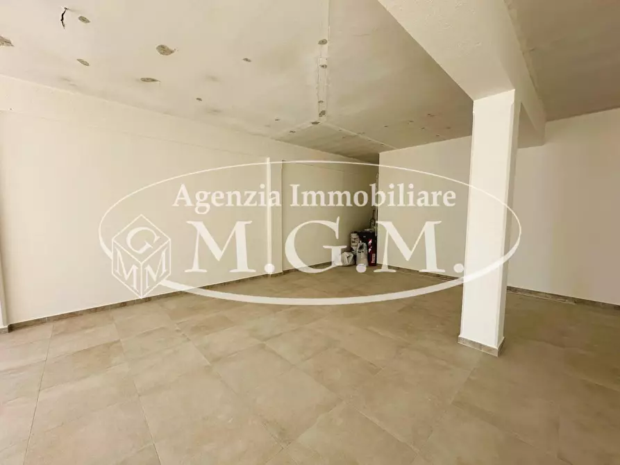 Immagine 5 di Locale commerciale in affitto  a Bientina