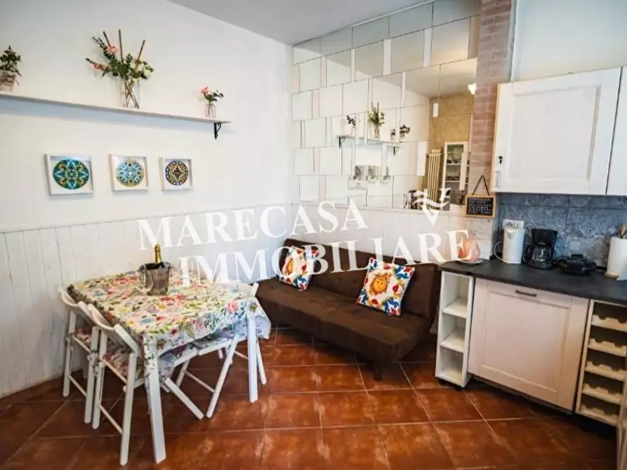 Immagine 12 di Appartamento in vendita  a Ameglia