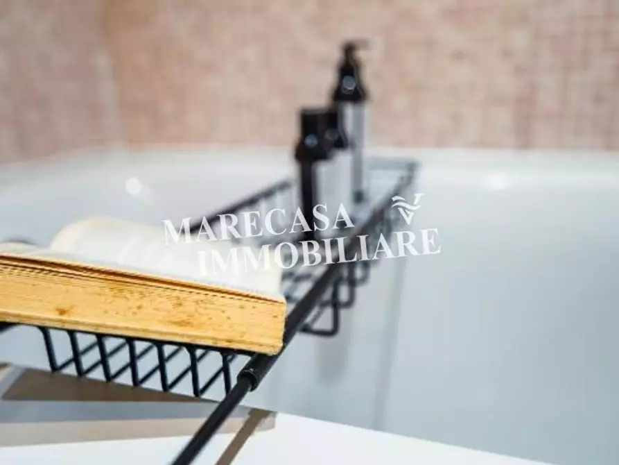 Immagine 27 di Appartamento in vendita  a Ameglia