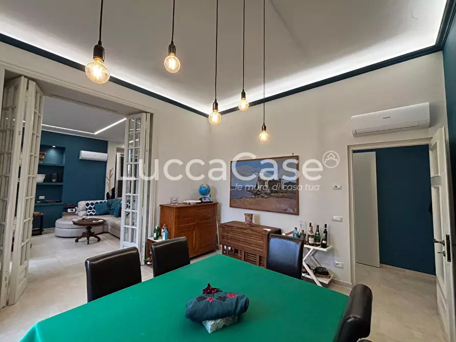 Immagine 8 di Appartamento in vendita  a Lucca