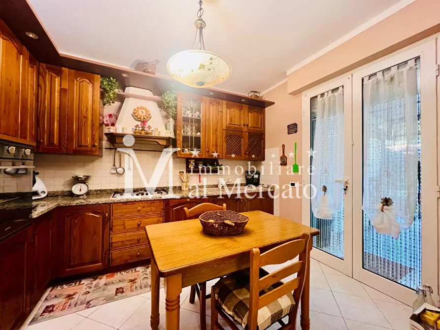 Immagine 27 di Casa bifamiliare in vendita  a Viareggio