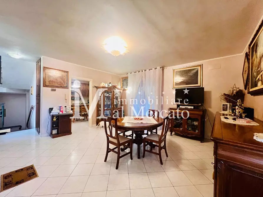 Immagine 22 di Casa bifamiliare in vendita  a Viareggio