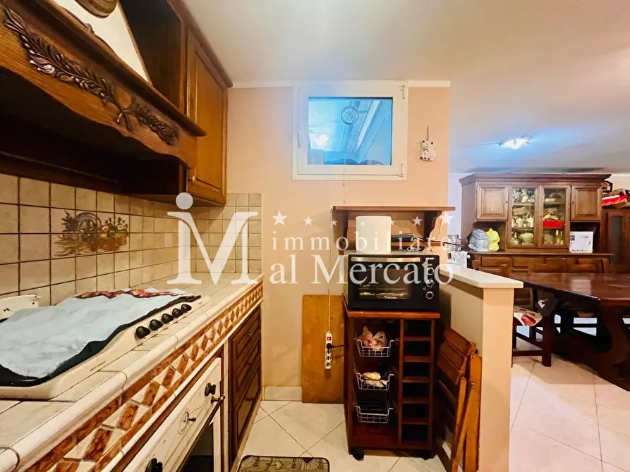 Immagine 42 di Casa bifamiliare in vendita  a Viareggio