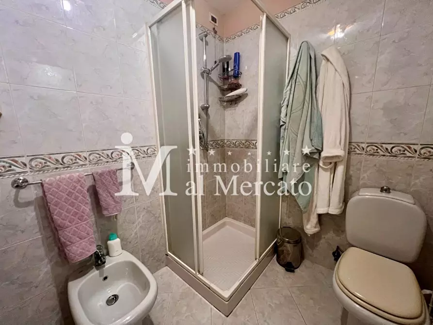 Immagine 41 di Casa bifamiliare in vendita  a Viareggio