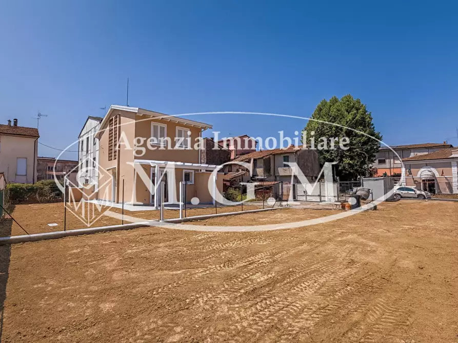 Immagine 25 di Casa indipendente in vendita  a Buti