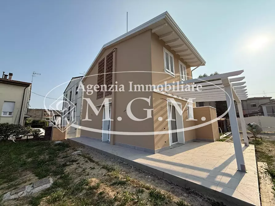 Immagine 10 di Casa indipendente in vendita  a Buti