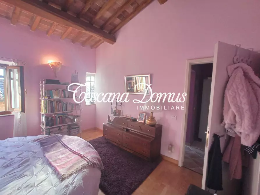 Immagine 22 di Casa semindipendente in vendita  a Siena