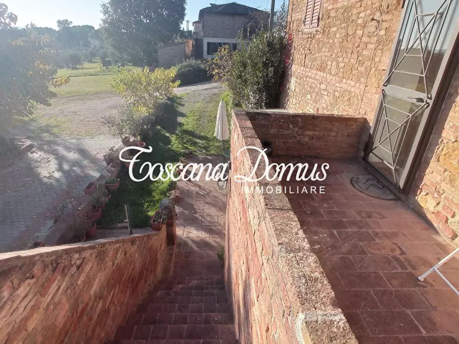 Immagine 6 di Casa semindipendente in vendita  a Siena