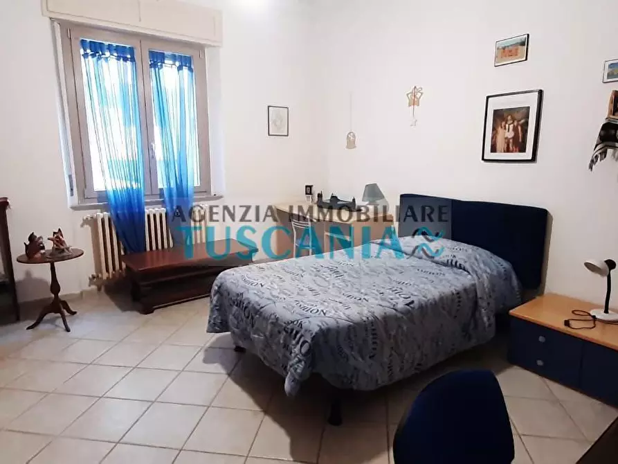 Immagine 5 di Appartamento in vendita  a Cecina
