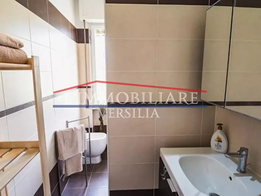 Immagine 16 di Appartamento in vendita  a Ameglia