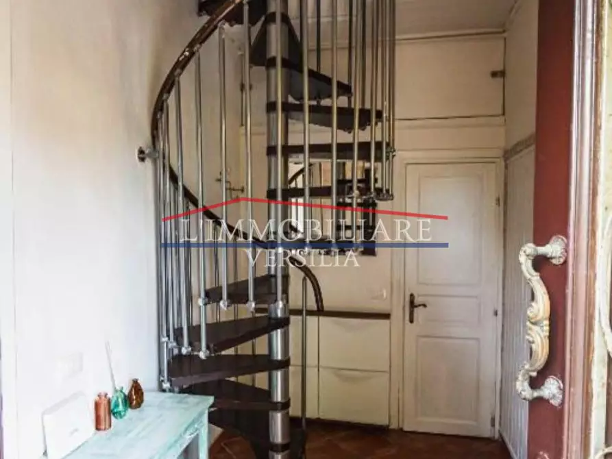 Immagine 15 di Appartamento in vendita  a Ameglia