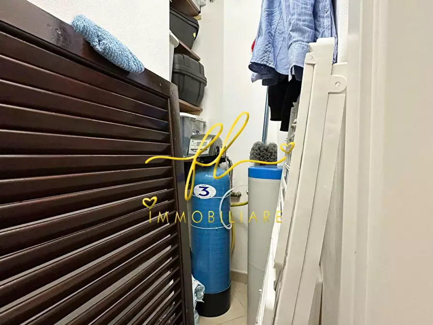 Immagine 31 di Casa trifamiliare in vendita  a Rosignano Marittimo