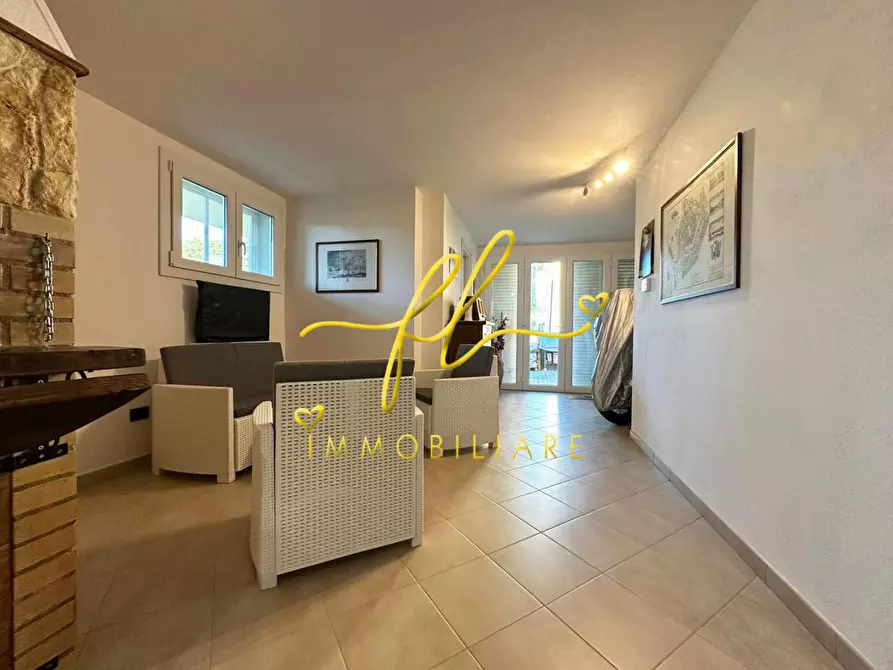 Immagine 26 di Casa trifamiliare in vendita  a Rosignano Marittimo