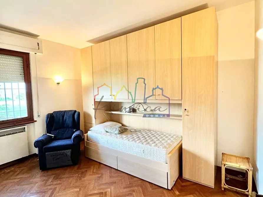 Immagine 16 di Villa in vendita  a San Giuliano Terme