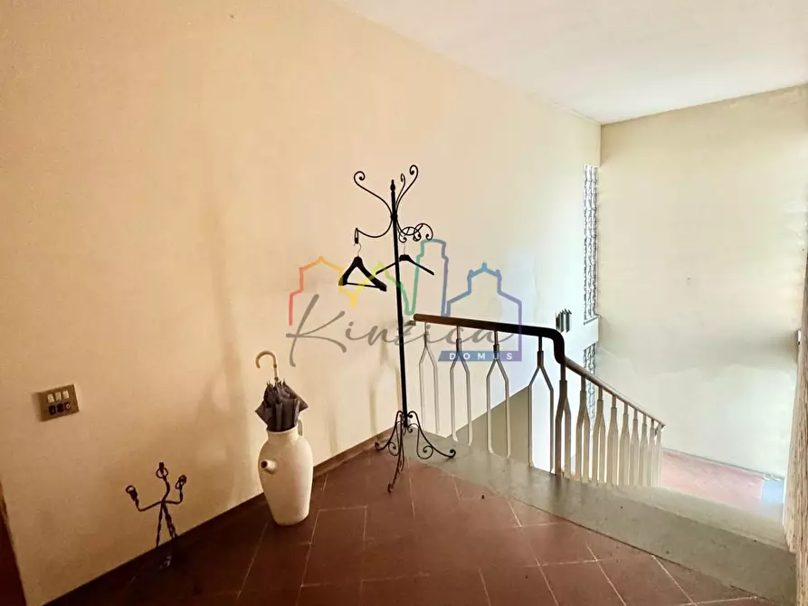 Immagine 11 di Villa in vendita  a San Giuliano Terme