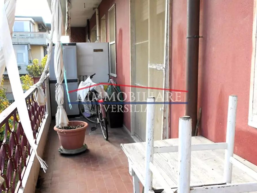 Immagine 6 di Appartamento in vendita  a Carrara